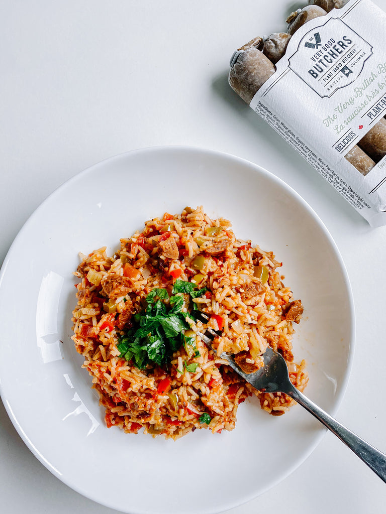 Plant-Based Jambalaya with Very Good Smokin' Bangers